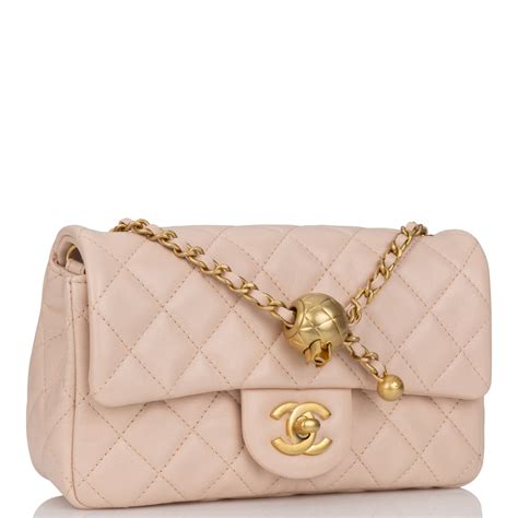 chanel pearl crush beige